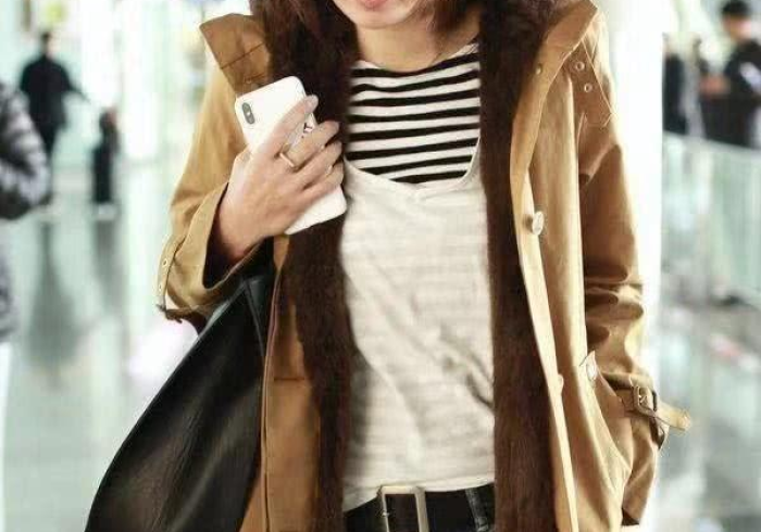 今日教程“摸一把开挂透视”(曝光透视必备猫腻)