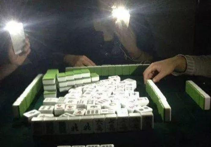 【出现一款新型】“万州版麻将输赢规律”揭秘透视辅助万能挂 【出现一款新型】“万州版麻将输赢规律”揭秘透视辅助万能挂