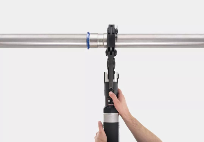 【技术分享】“逮狗腿开挂器是真的吗”详细分享装挂步骤