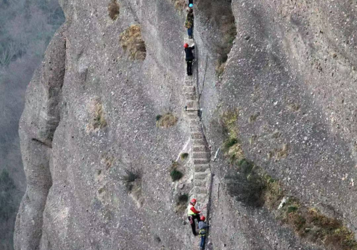 房卡必备教程“炸 金花房卡链接在哪弄”房卡获取方式 房卡必备教程“炸 金花房卡链接在哪弄”房卡获取方式