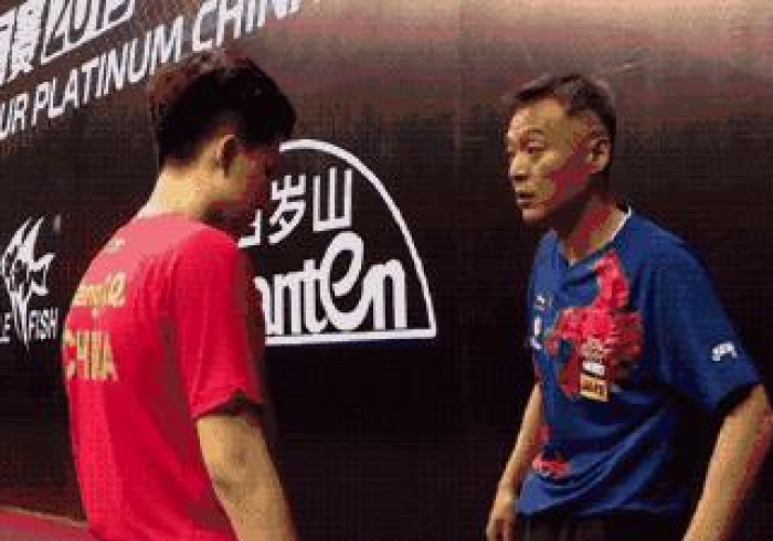 房卡必备教程“微信群链接牛牛房卡”房卡获取方式 房卡必备教程“微信群链接牛牛房卡”房卡获取方式